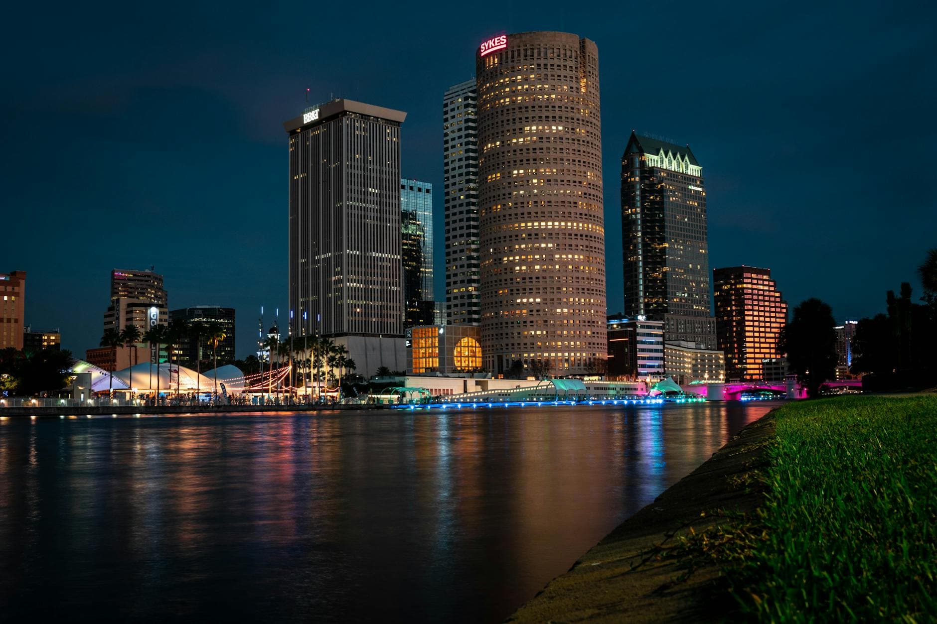 Tampa, Florida skyline along Hillsborough Bay